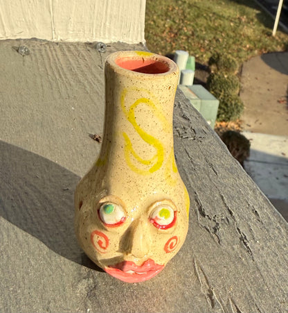 Lil Guy Bud 🍃 Vase