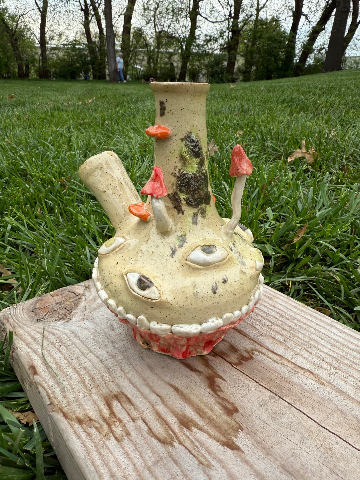 Monster Bong 2