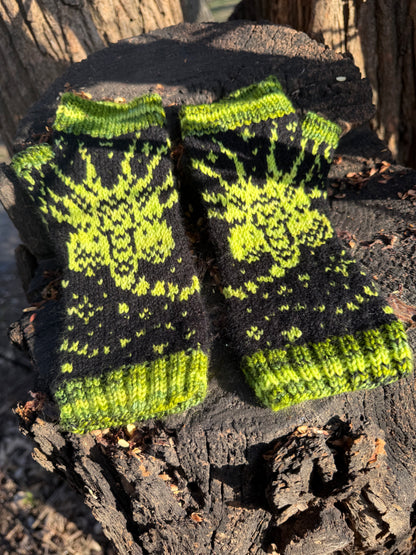Handhugger Gloves Pattern