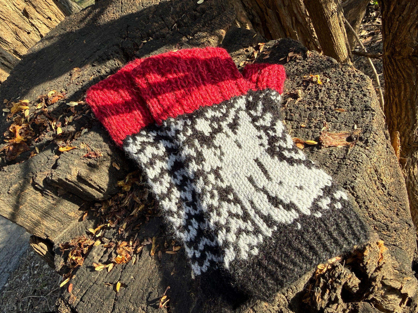 Weep With Joy GLOVE Pattern