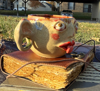 Ear Grabber Mug 2